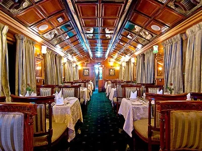 palace-on-wheels-restaurant1-l palace-on-wheels-restaurant1-l